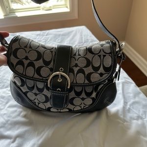 Like new Coach purse